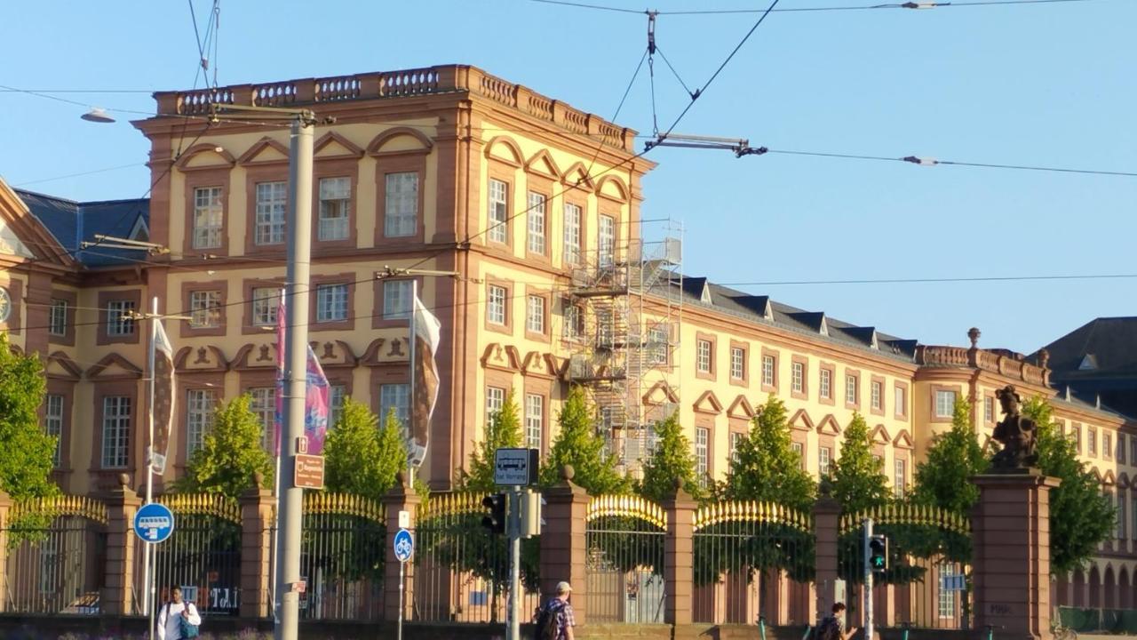 Mannheim Zentrum Stadthaus Zimmer 5 Daire Dış mekan fotoğraf